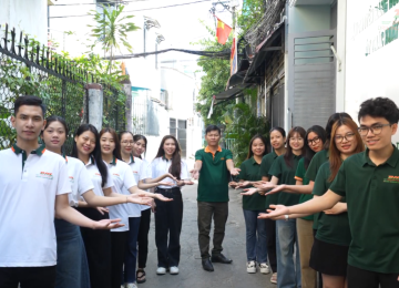 Đội Ngũ Nhân Viên